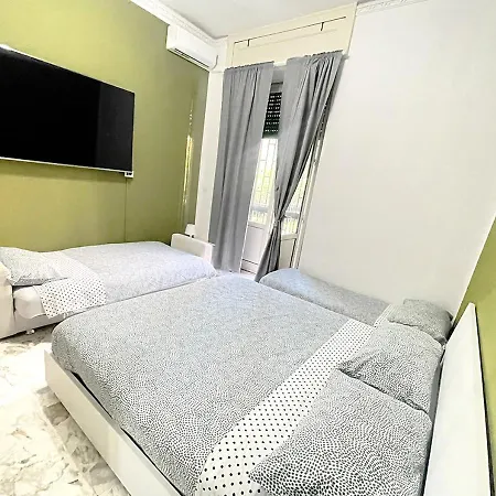 Mi Casa Tu Casa - * Catania
